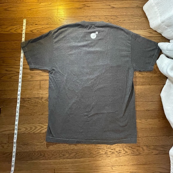 The hundreds grey graphic tee - Picture 2 of 3